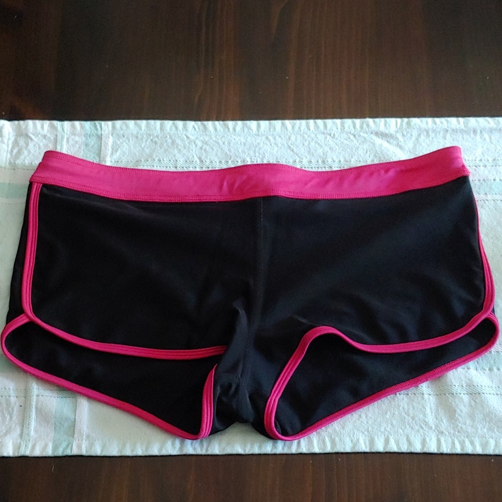 Roxy shorts